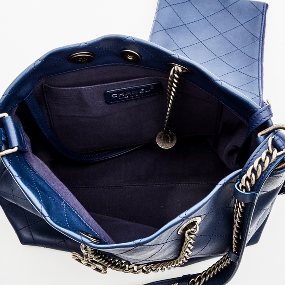 CHANEL BLUE QUILTED CALFSKIN LEATHER URBAN ALLURE HOBO BAG (2017) SMALL - Picture 8 of 10
